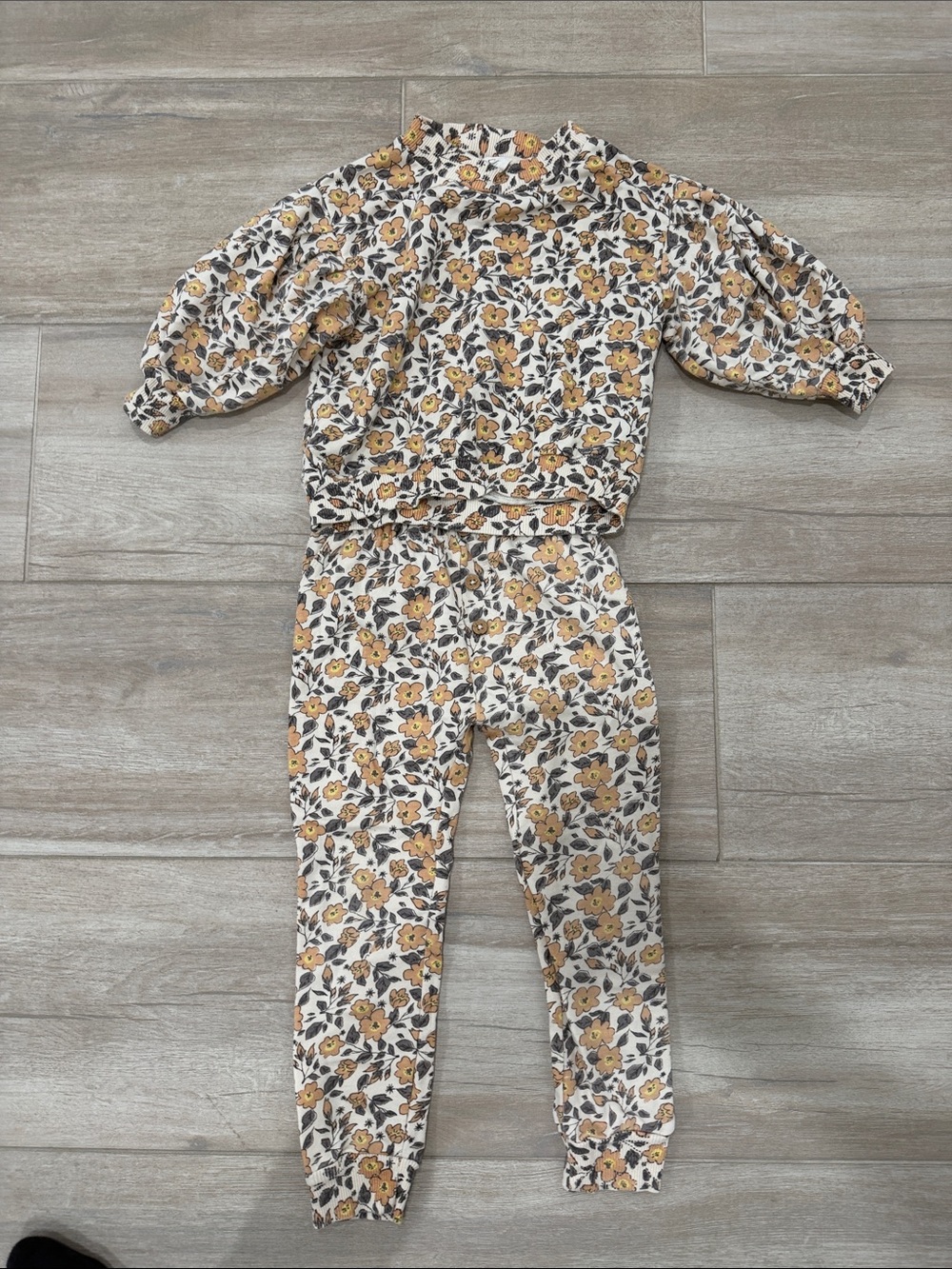 Jessica Simpson Cream & Mustard Floral Kids Pajama Set